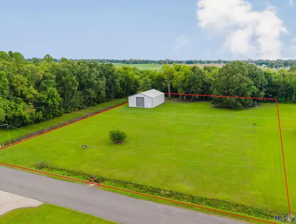 201 Madewood Place, Thibodaux, LA 70301