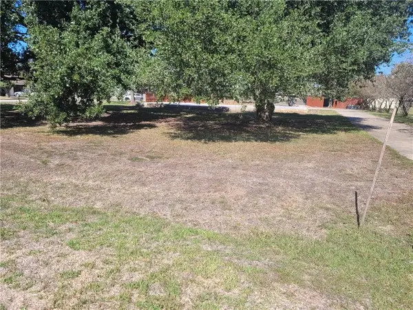 Hilda Lane, Marksville, LA 71351