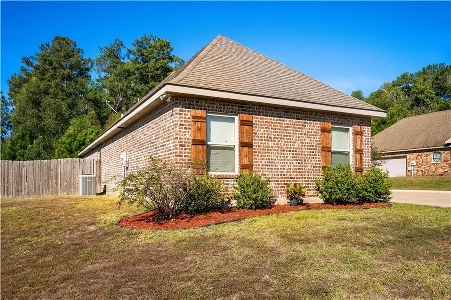 448 Ocho Rios Drive, Pineville, LA 71360 - #3