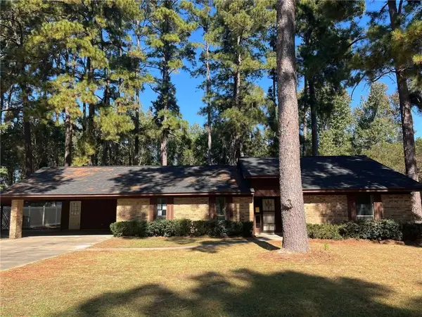 1011 Windy Drive, Pineville, LA 71360