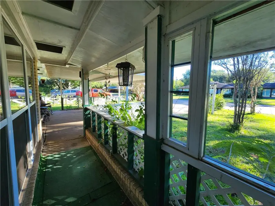 1433 Plantation Drive, Alexandria, LA 71303 - #3