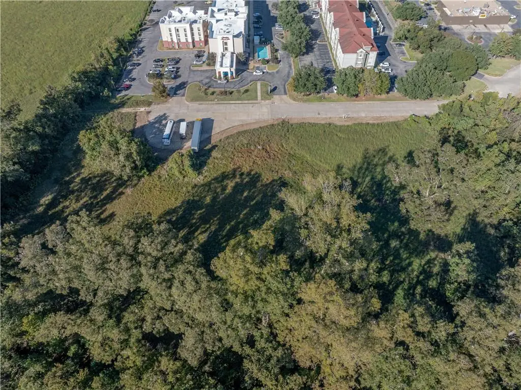 6109-6117-6125 West Calhoun Drive, Alexandria, LA 71303 - #1