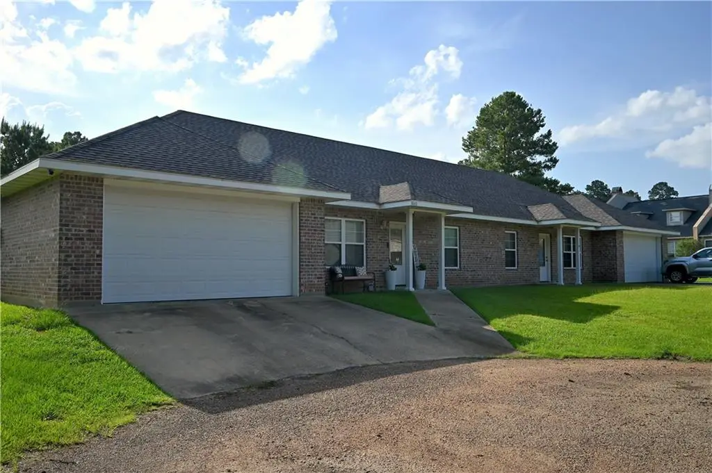 1040 Jennifers Place, Pineville, LA 71360 - #1