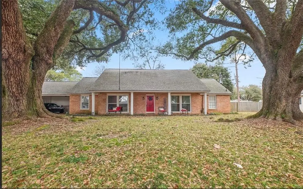 5608 Mildred Avenue, Alexandria, LA 71301 - #1