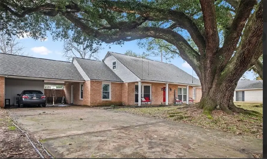 5608 Mildred Avenue, Alexandria, LA 71301 - #3