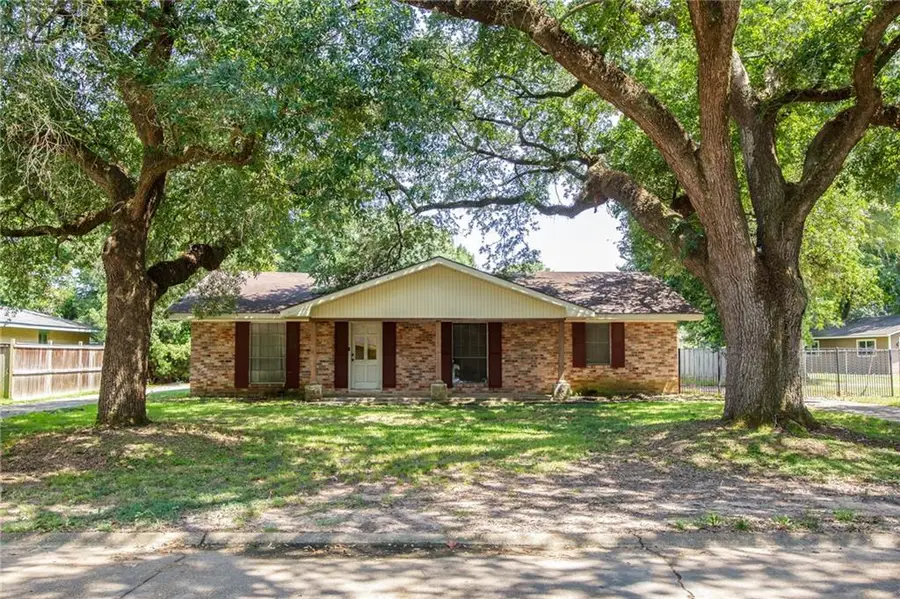 5715 Circle Drive, Alexandria, LA 71301 - #2