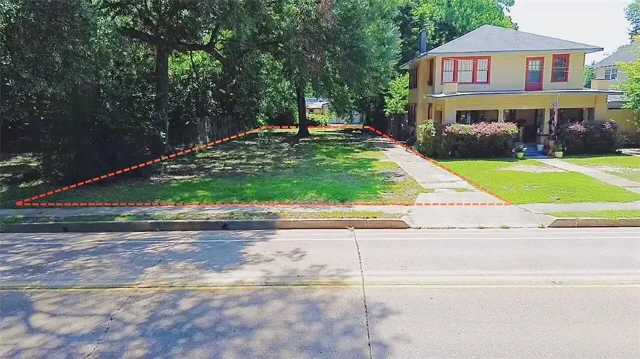 2411 Jackson Street, Alexandria, LA 71301 - #2