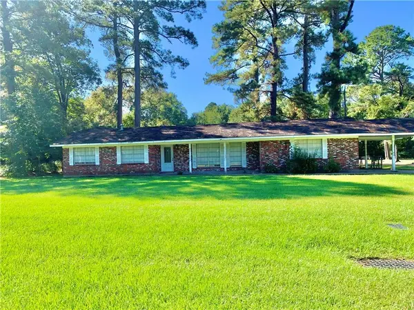 1620 Susek Drive, Pineville, LA 71360