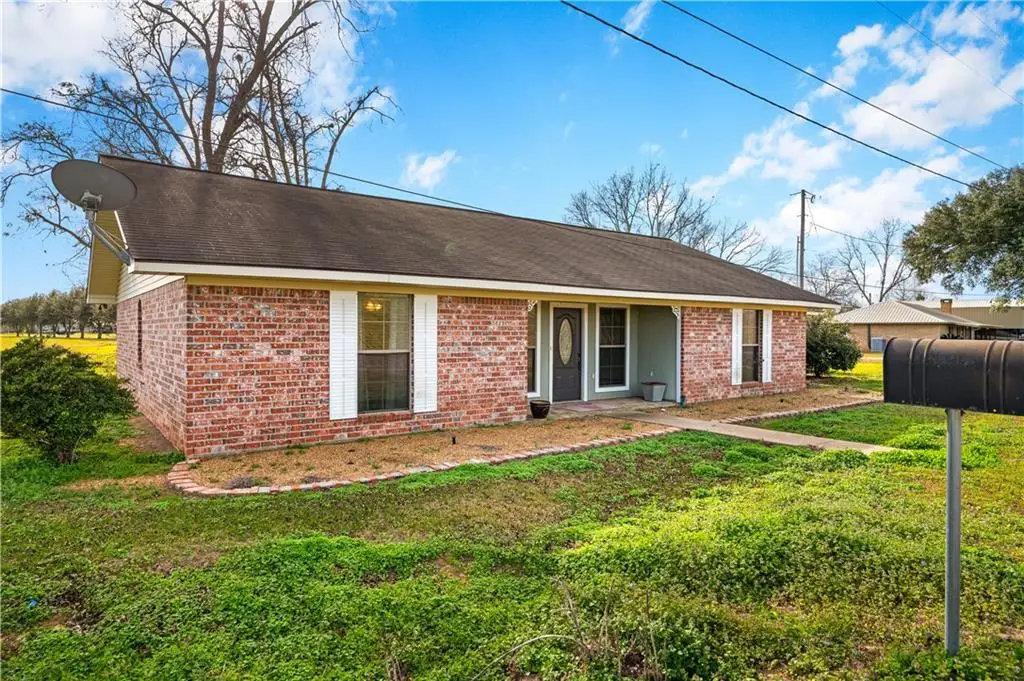 5074 Highway 452, Marksville, LA 71351 - #1