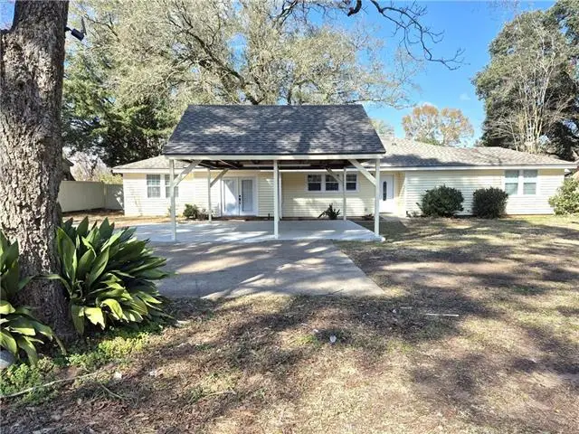 2307 Horseshoe Drive, Alexandria, LA 71301 - #1