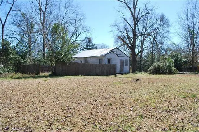 203 E Elm Street, Winnfield, LA 71483 - #3