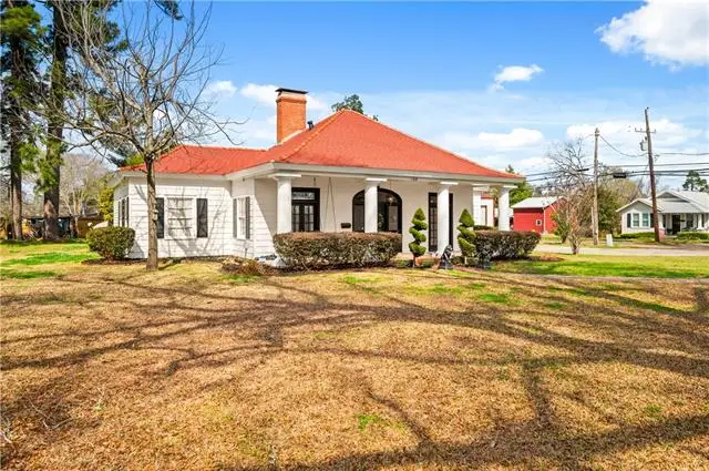 108 S Monroe Street, Marksville, LA 71351 - #2