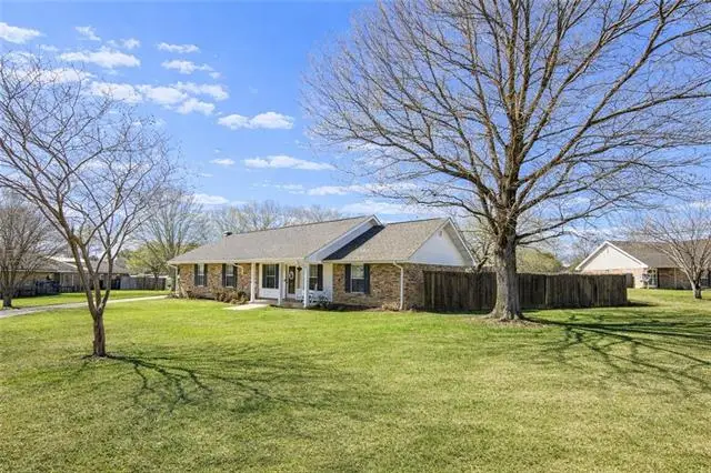 633 Oak Ridge Drive, Marksville, LA 71351 - #2