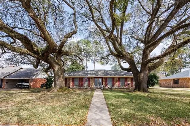 715 Tanglewood Drive, Alexandria, LA 71301 - #2