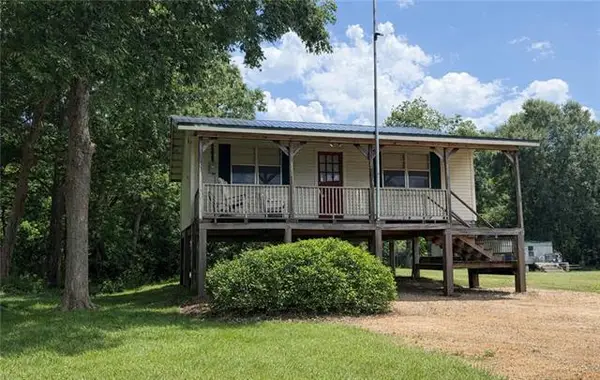 2755 Hwy 3102 Highway, Jonesville, LA 71343