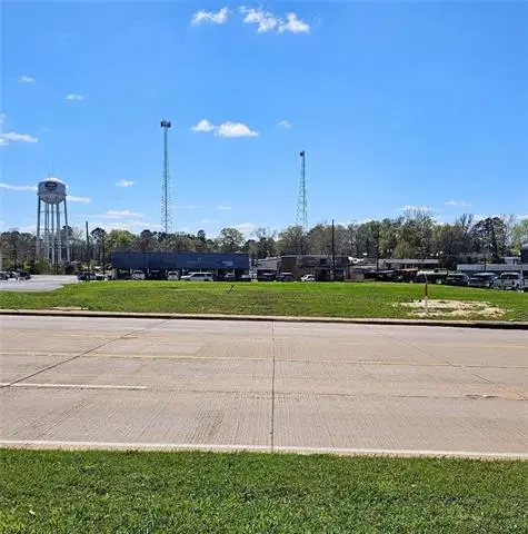 W Court Street, Winnfield, LA 71483
