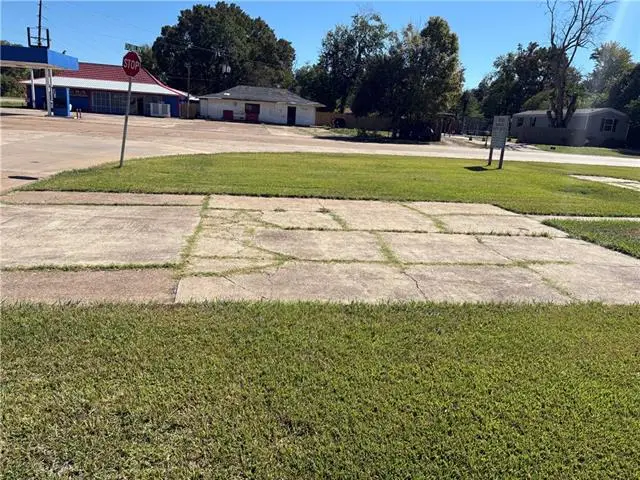 5903 Dublin Road, Alexandria, LA 71303 - #3