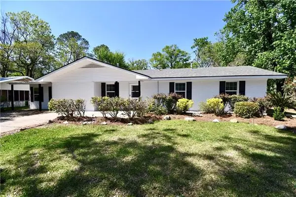 2818 Woodlawn Drive, Alexandria, LA 71303
