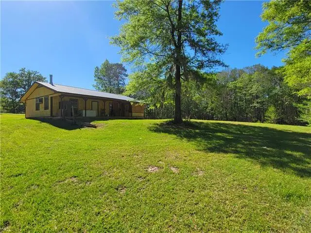 176 Harbor Estates Road, Campti, LA 71411 - #2