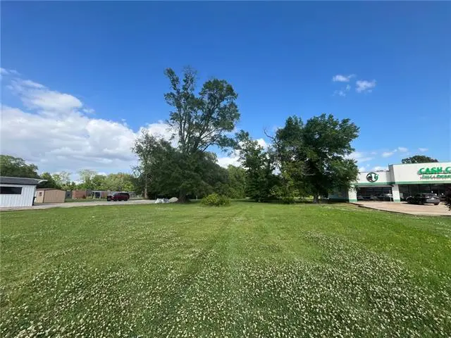 Tunica Drive, Marksville, LA 71351 - #1