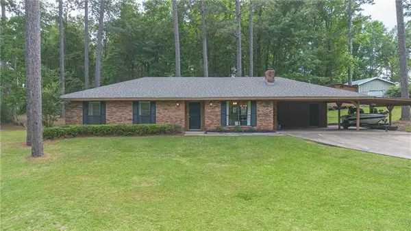 135 Dana Drive, Pineville, LA 71360