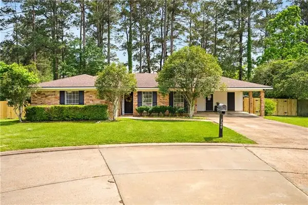 120 Rock Point Circle East, Pineville, LA 71360
