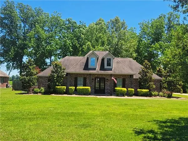 360 Saint Francis Avenue, Natchitoches, LA 71457