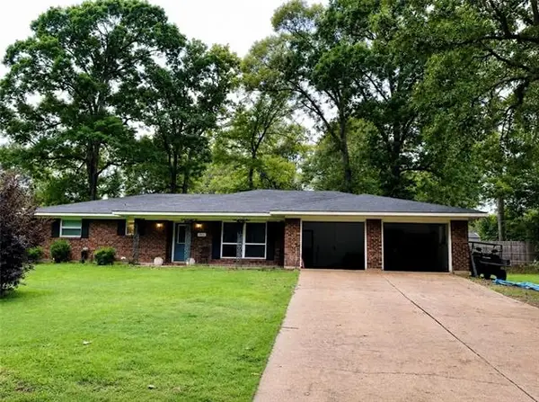 1220 Louisiana Street, Jena, LA 71342