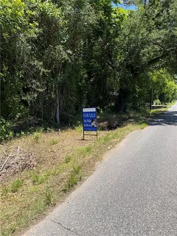 2725 Enterprise Drive, Alexandria, LA 71303 - #1
