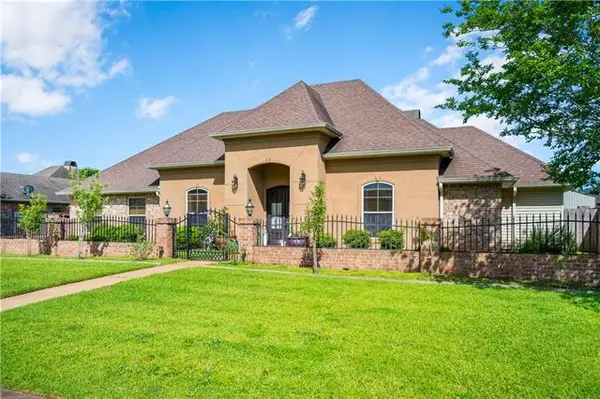6410 Bayou Crossing Drive, Alexandria, LA 71303