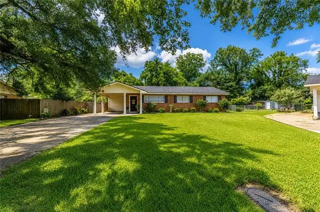 5728 Hiawatha Drive, Alexandria, LA 71301 - #2