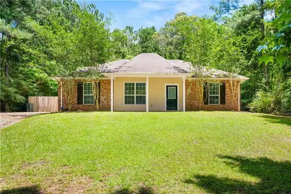 134 Darlene Road, Pineville, LA 71360
