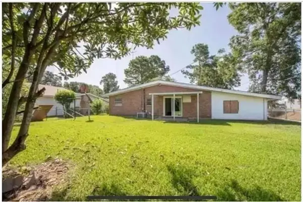 2914 Sabine Drive, Alexandria, LA 71303