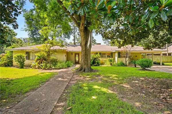 3810 Pecan Drive, Alexandria, LA 71302