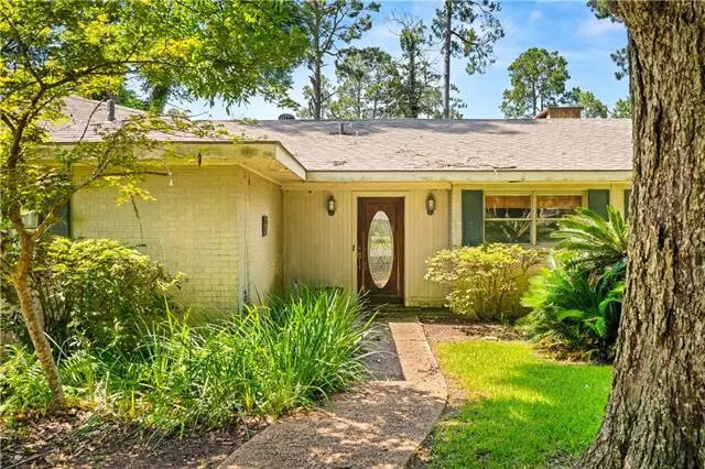 3810 Pecan Drive, Alexandria, LA 71302 - #3