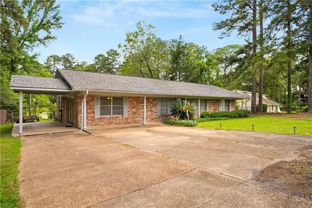 102 Lake Drive, Pineville, LA 71360 - #1