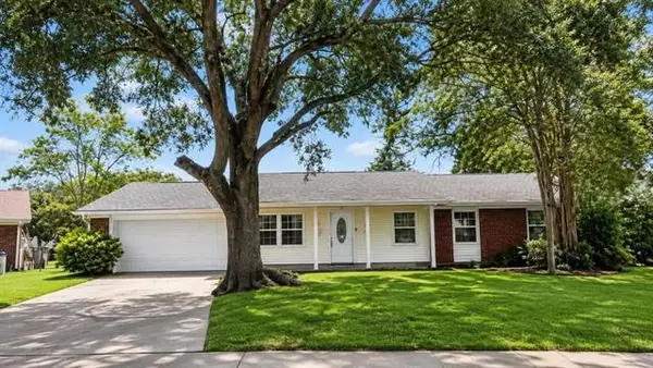 3916 Gingerbread Road, Alexandria, LA 71301