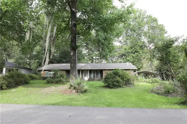 506 Holiday Circle, Pineville, LA 71360