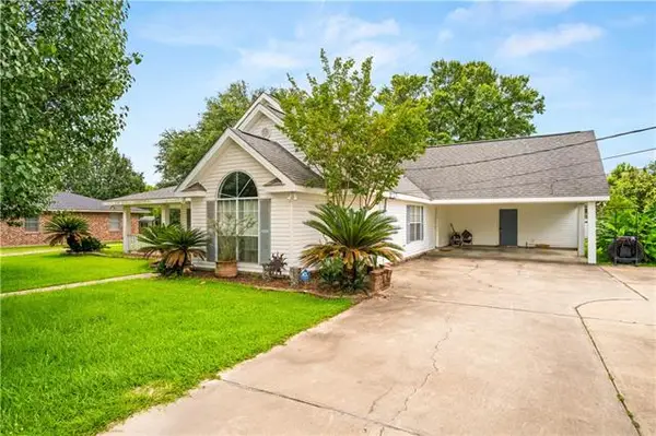 484 Spring Bayou, Marksville, LA 71351