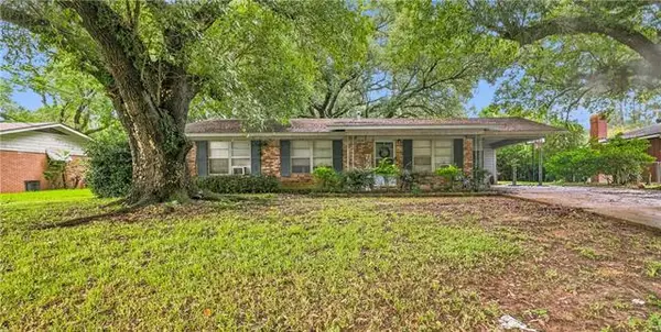 5011 Donald Drive, Alexandria, LA 71302