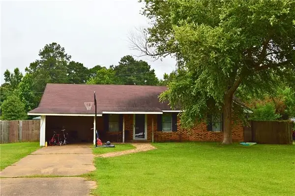 120 Conly Drive, Pineville, LA 71360