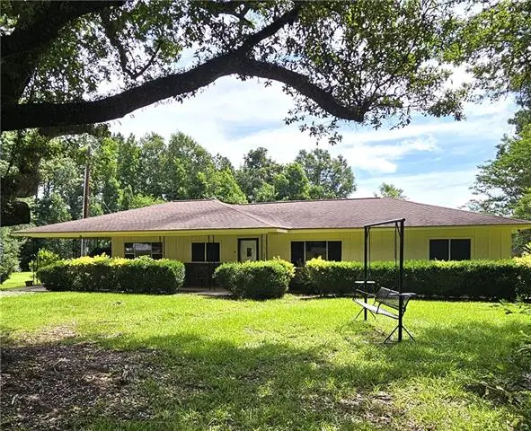 1627 Lanehart Drive, Olla, LA 71465