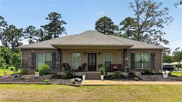 2399 Hickory Hill Road, Pineville, LA 71360