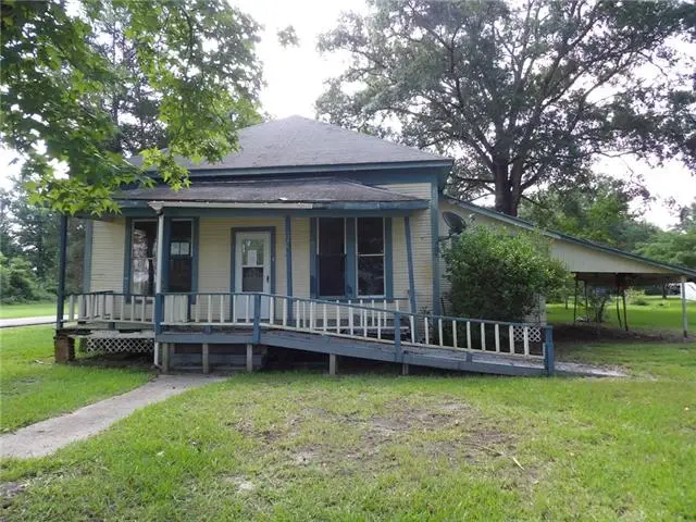 502 Pine Street, Elizabeth, LA 70638 - #1