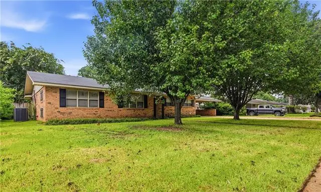 5511 Mildred Avenue, Alexandria, LA 71301 - #2