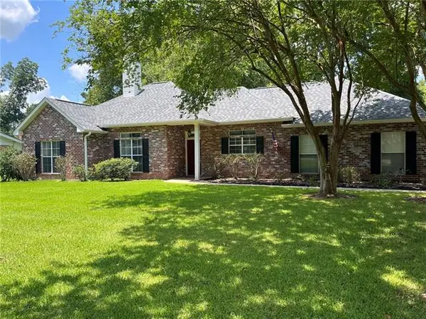 1912 Dixie Street, Alexandria, LA 71303