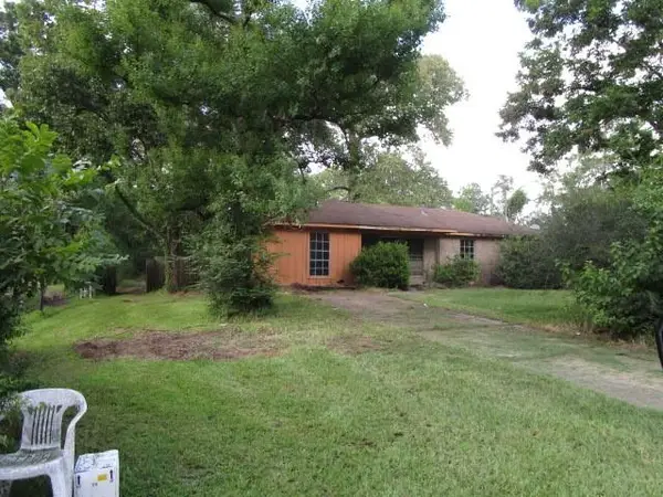 1208 Oriole Lane, Ball, LA 71405