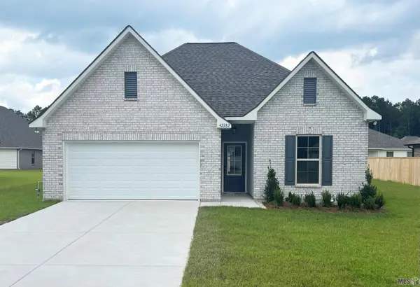 42282 Blue Bay Dr, Ponchatoula, LA 70454