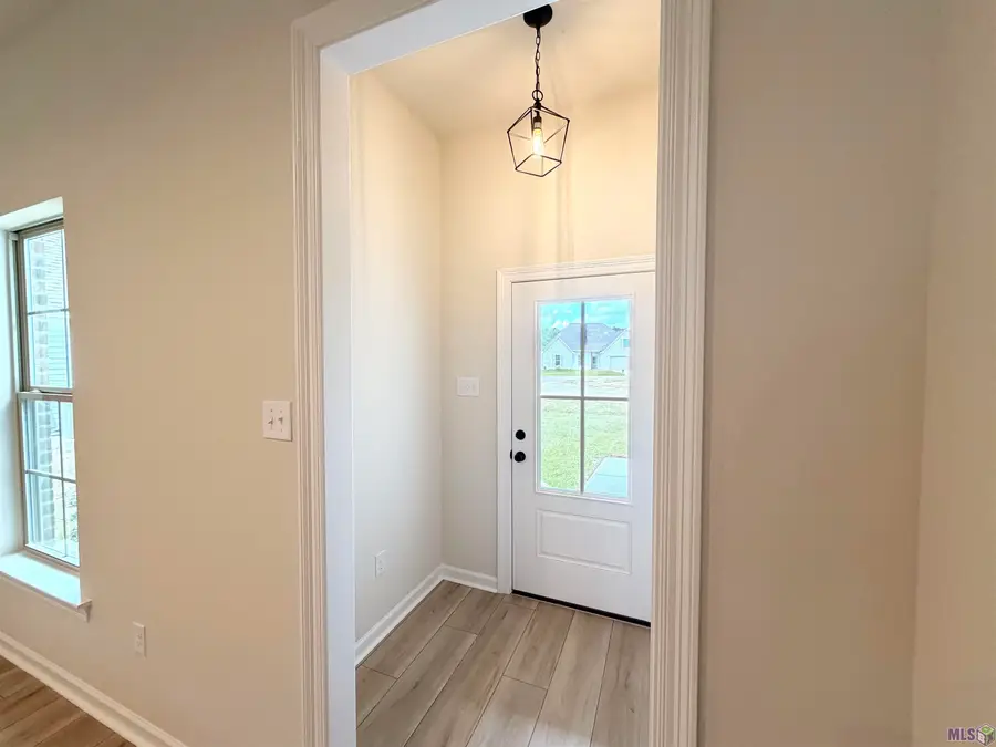60828 Fairfax Dr, Lacombe, LA 70445 - #2