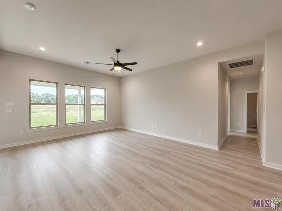 39757 Axis Avenue, Ponchatoula, LA 70454 - #3